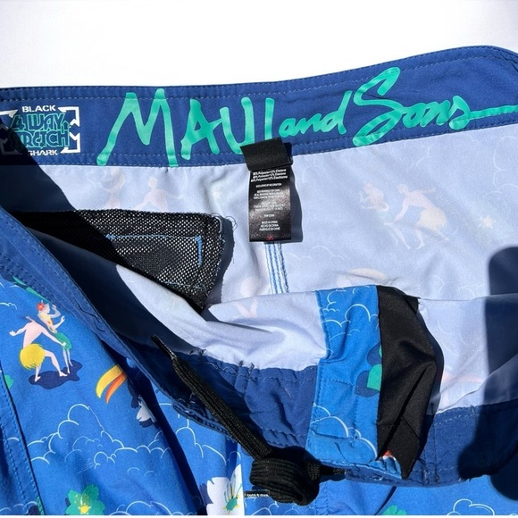 🌻MAUI AND SONS Blue Hawaiian Theme Board Shorts Men's Size 36 - Picture 6 of 9